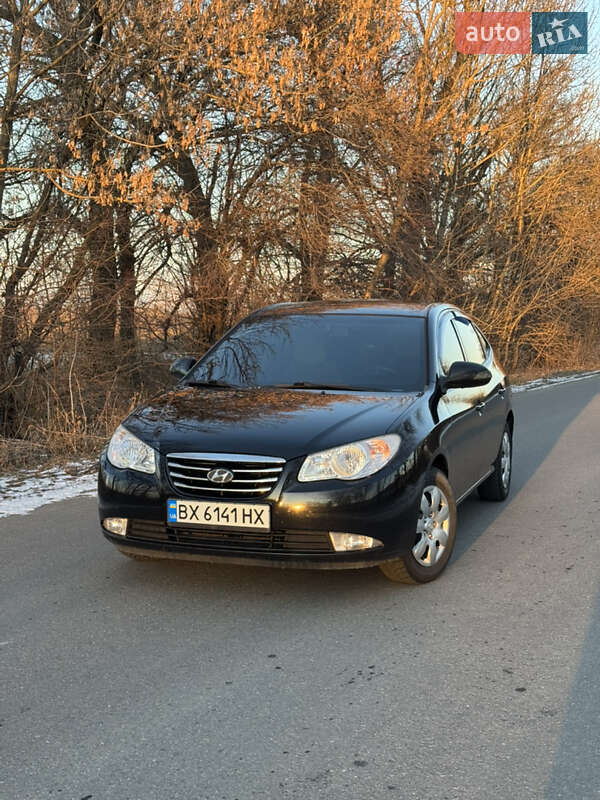 2010 hyundai elantra