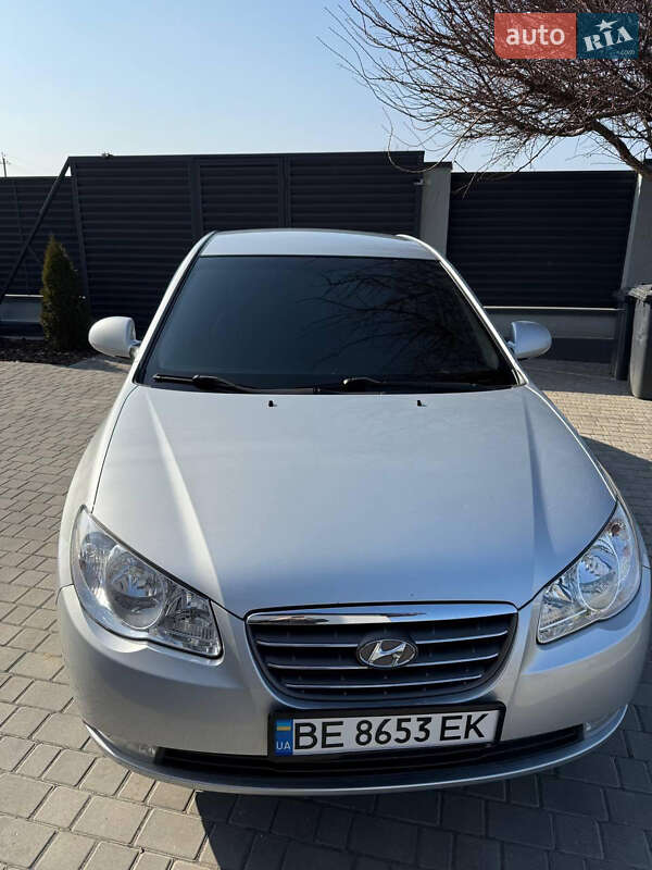 2008 hyundai elantra