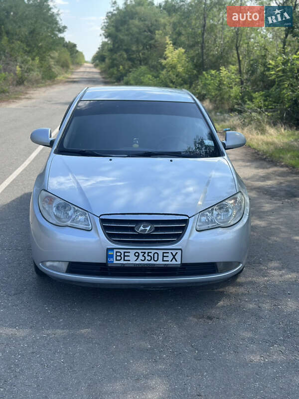 2008 hyundai elantra