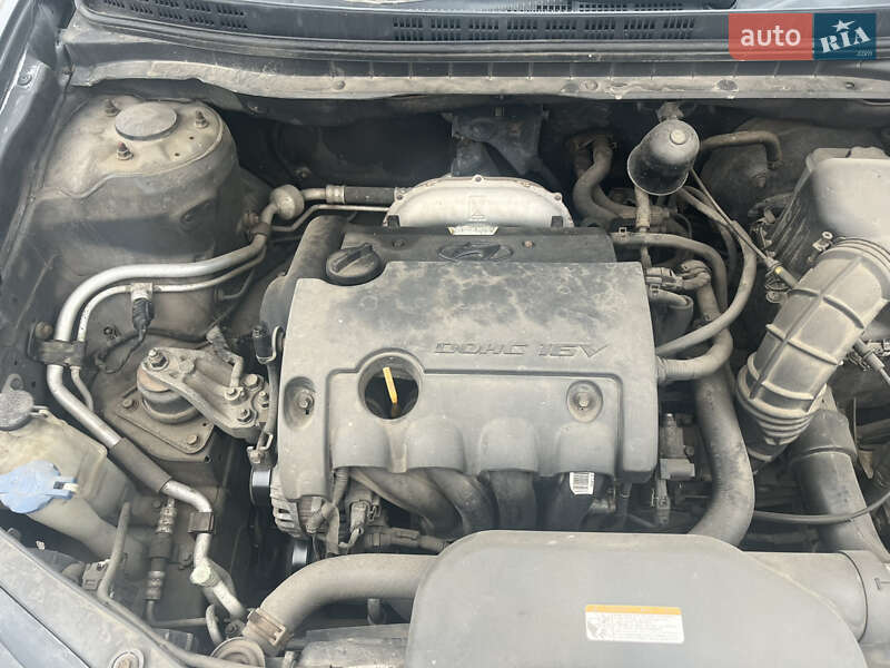 2008 hyundai elantra