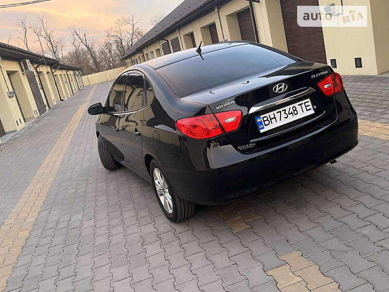 2010 hyundai elantra