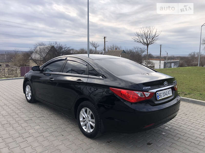 2011 hyundai sonata