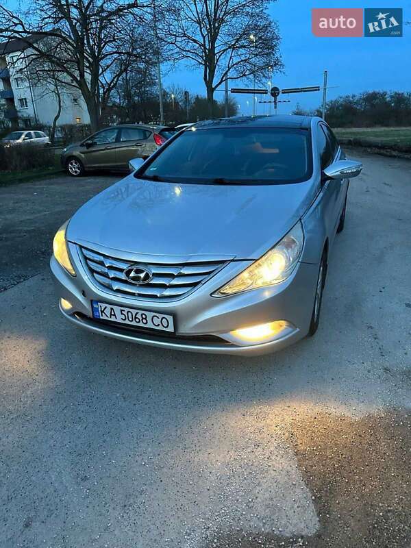2010 hyundai sonata
