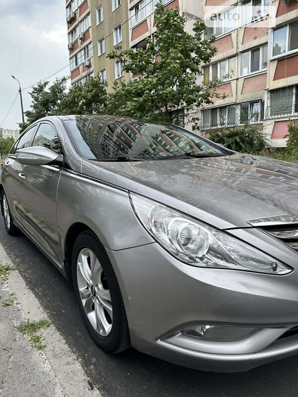 2010 hyundai sonata