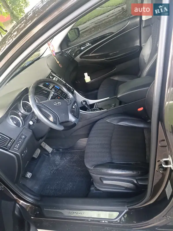 2010 hyundai sonata