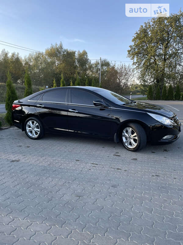 2011 hyundai sonata