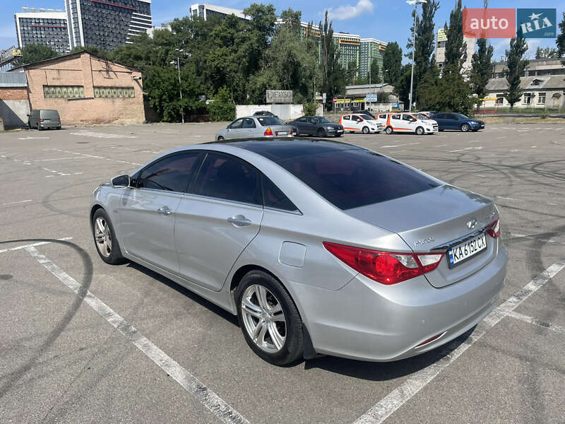 2011 hyundai sonata