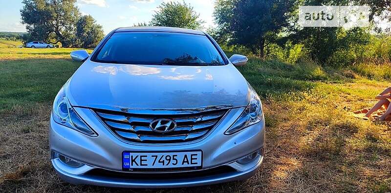 2011 hyundai sonata