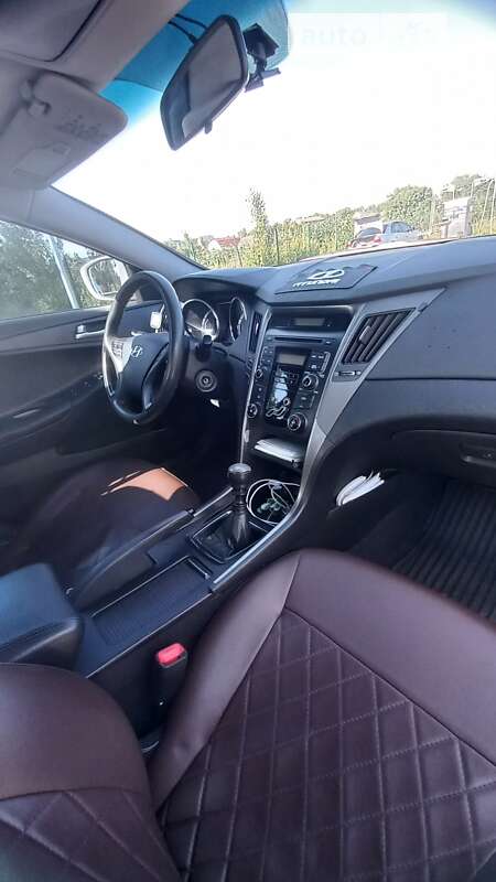 2012 hyundai sonata