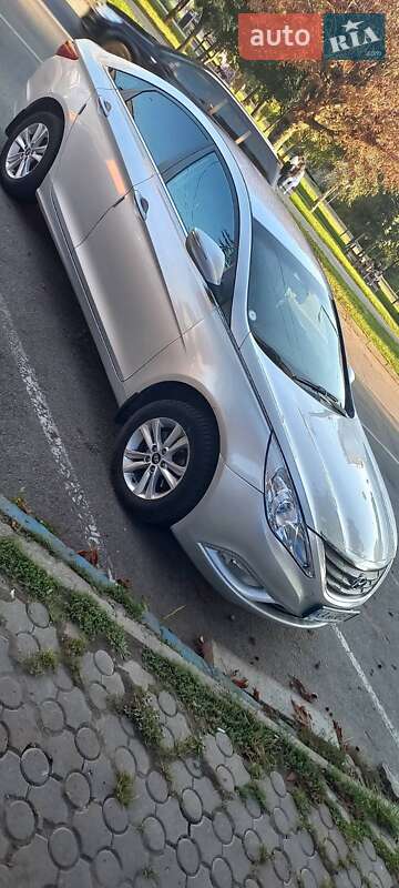 2011 hyundai sonata