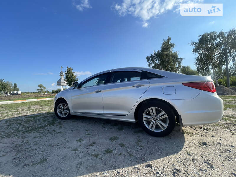 2012 hyundai sonata