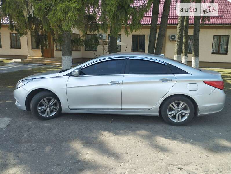 2013 hyundai sonata