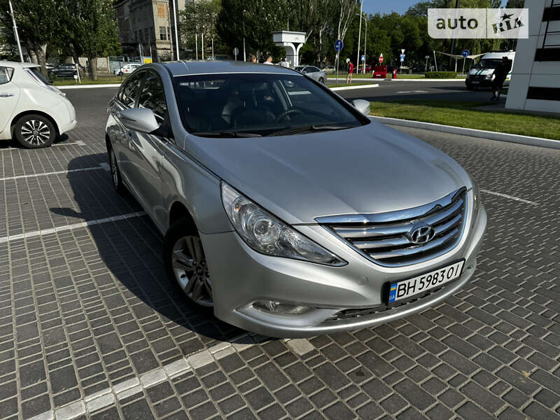 2013 hyundai sonata