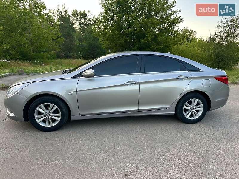 2010 hyundai sonata