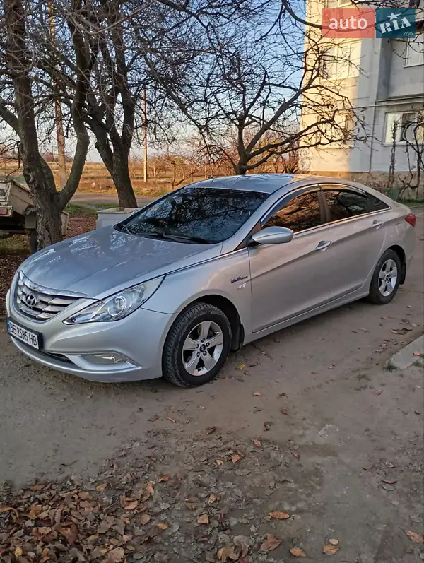 2011 hyundai sonata lf