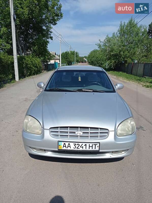 2000 hyundai sonata
