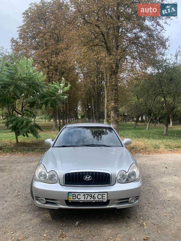 2004 hyundai sonata