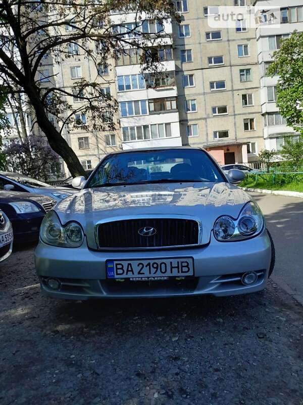 2004 hyundai sonata