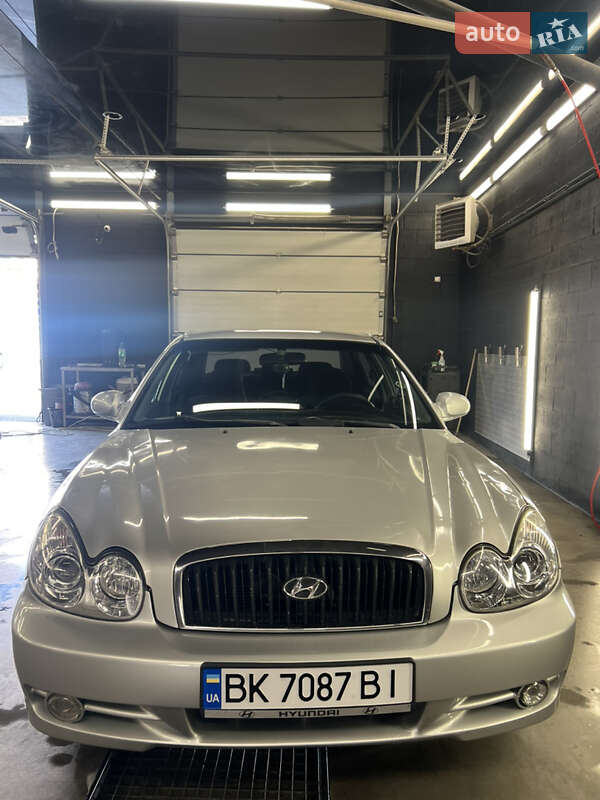 2003 hyundai sonata