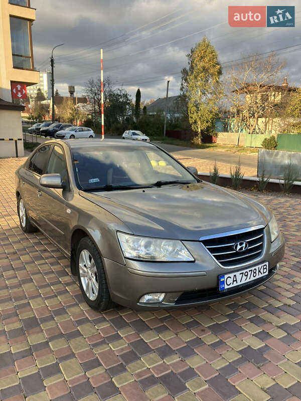 2010 hyundai sonata