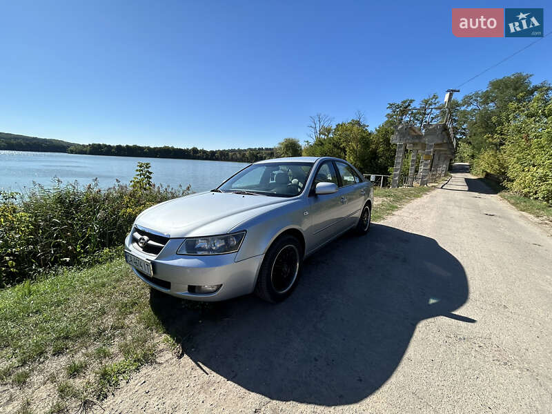 2005 hyundai sonata