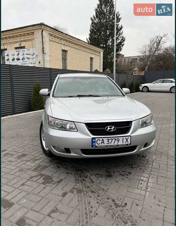 2005 hyundai sonata