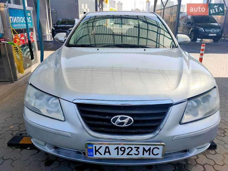 2010 hyundai sonata