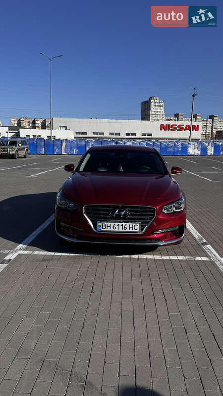 2017 hyundai grandeur