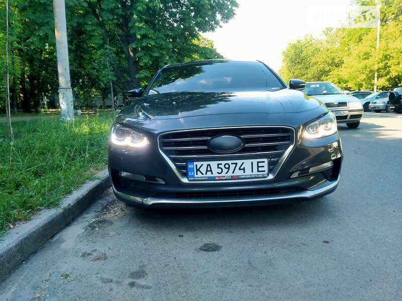 2017 hyundai grandeur