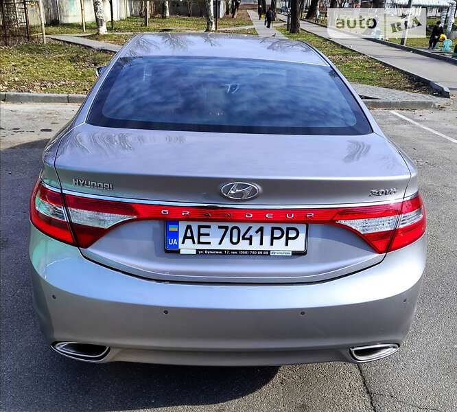 2012 hyundai grandeur