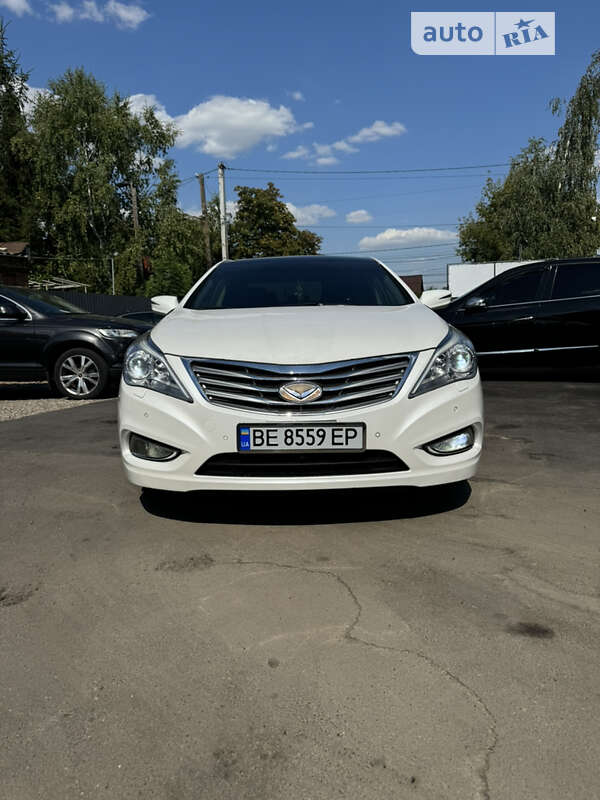 2013 hyundai azera