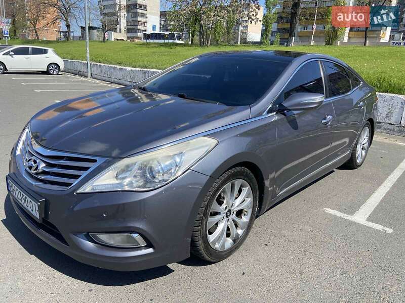 2012 hyundai grandeur