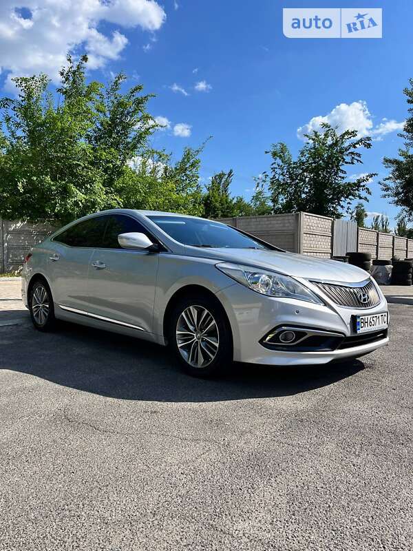 2016 hyundai grandeur