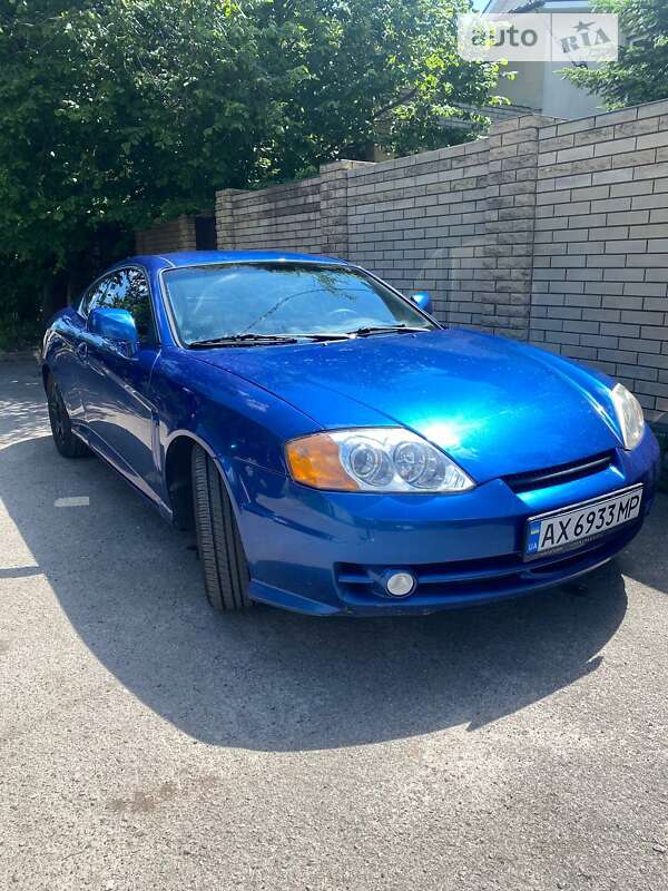2004 hyundai tiburon
