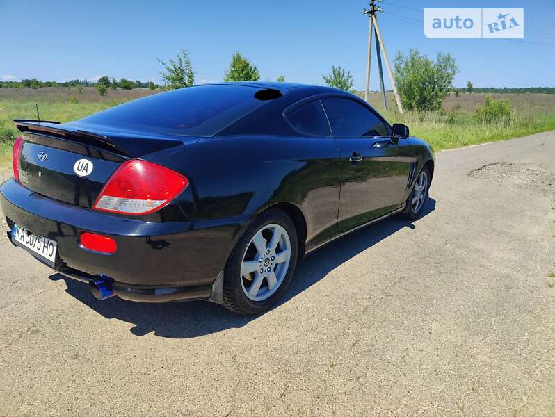 2004 hyundai tiburon