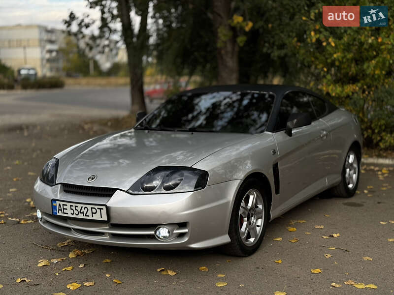 2003 hyundai coupe