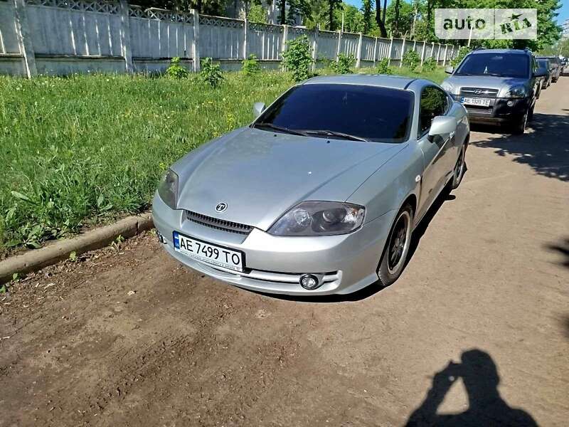2002 hyundai coupe