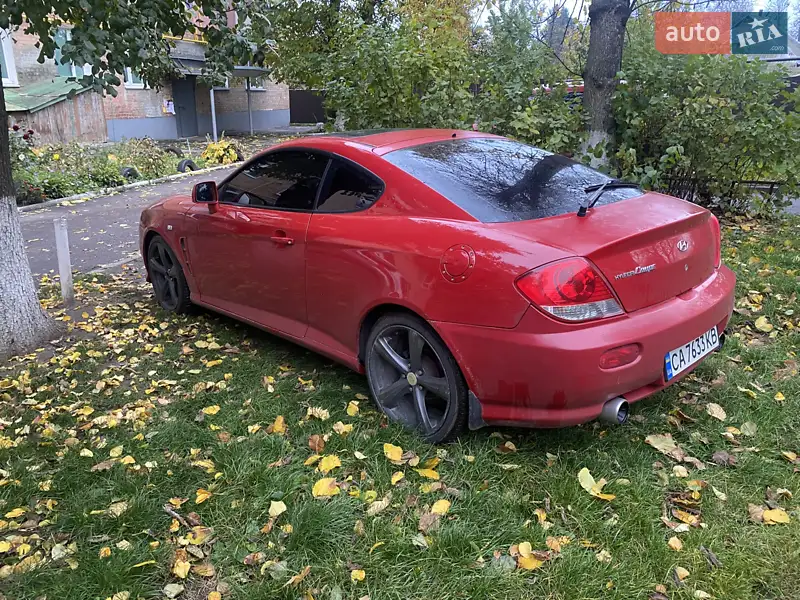 2005 hyundai coupe