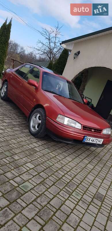 1993 hyundai lantra
