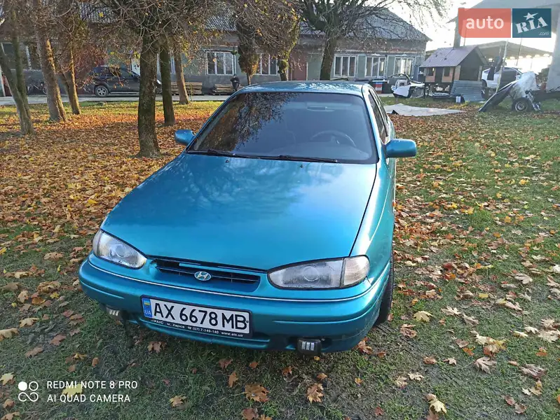 1995 hyundai lantra