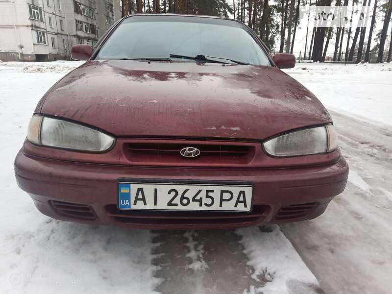 1995 hyundai lantra