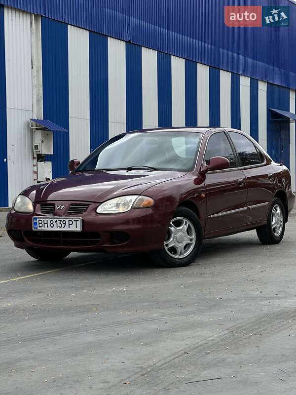 1998 hyundai avante