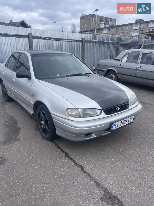 1994 hyundai lantra