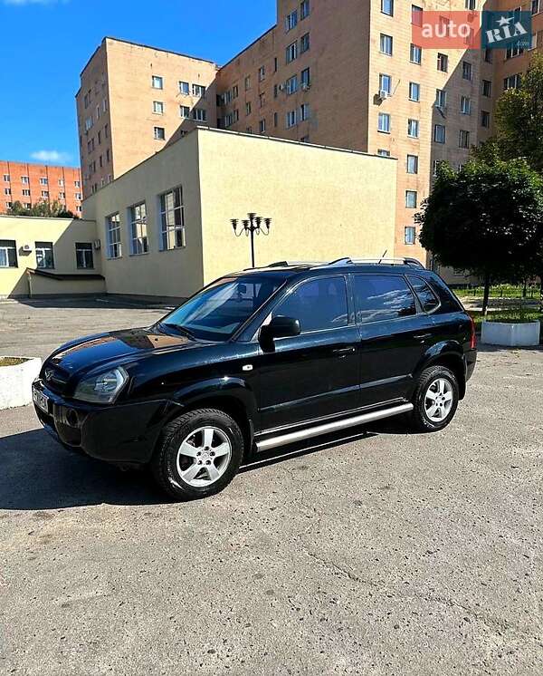2005 hyundai tucson