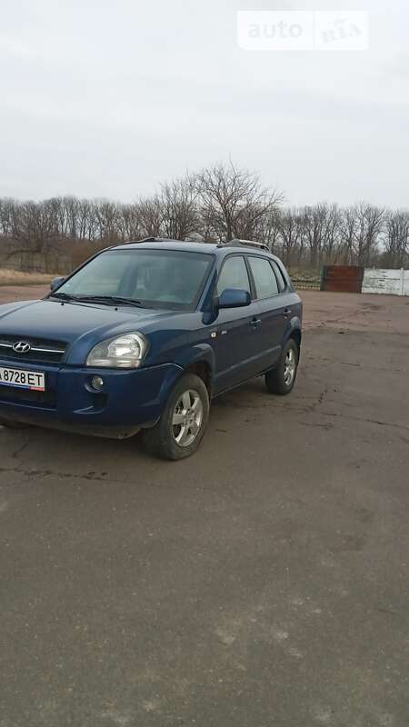 2004 hyundai tucson