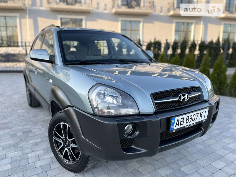 2004 hyundai tucson