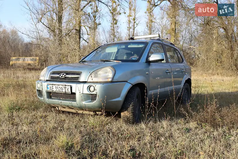 2004 hyundai tucson