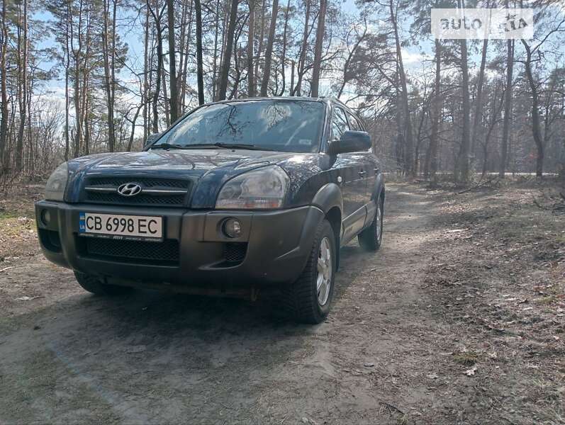 2005 hyundai tucson