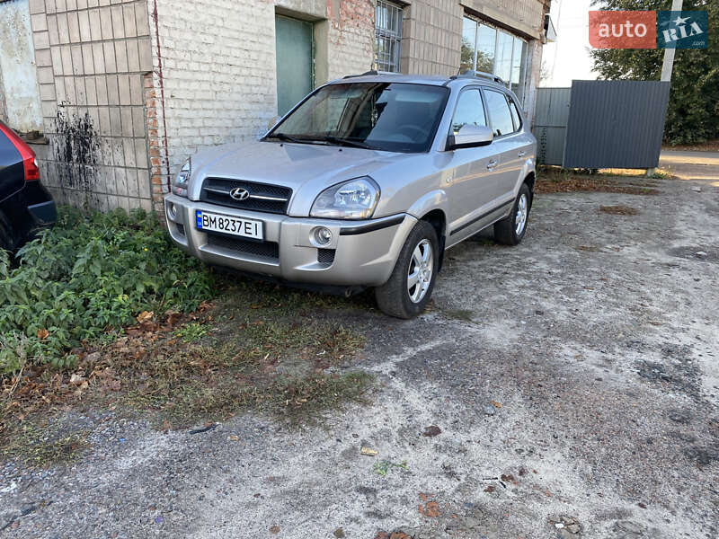 2005 hyundai tucson