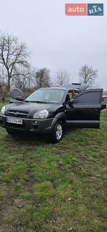 2005 hyundai tucson